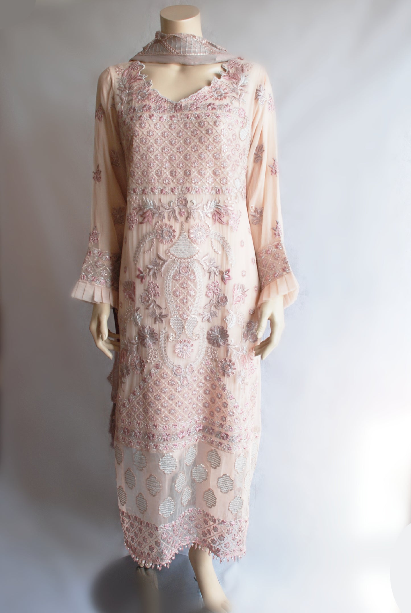 Ladies Muted Pink thread & Sequins Trouser Suit